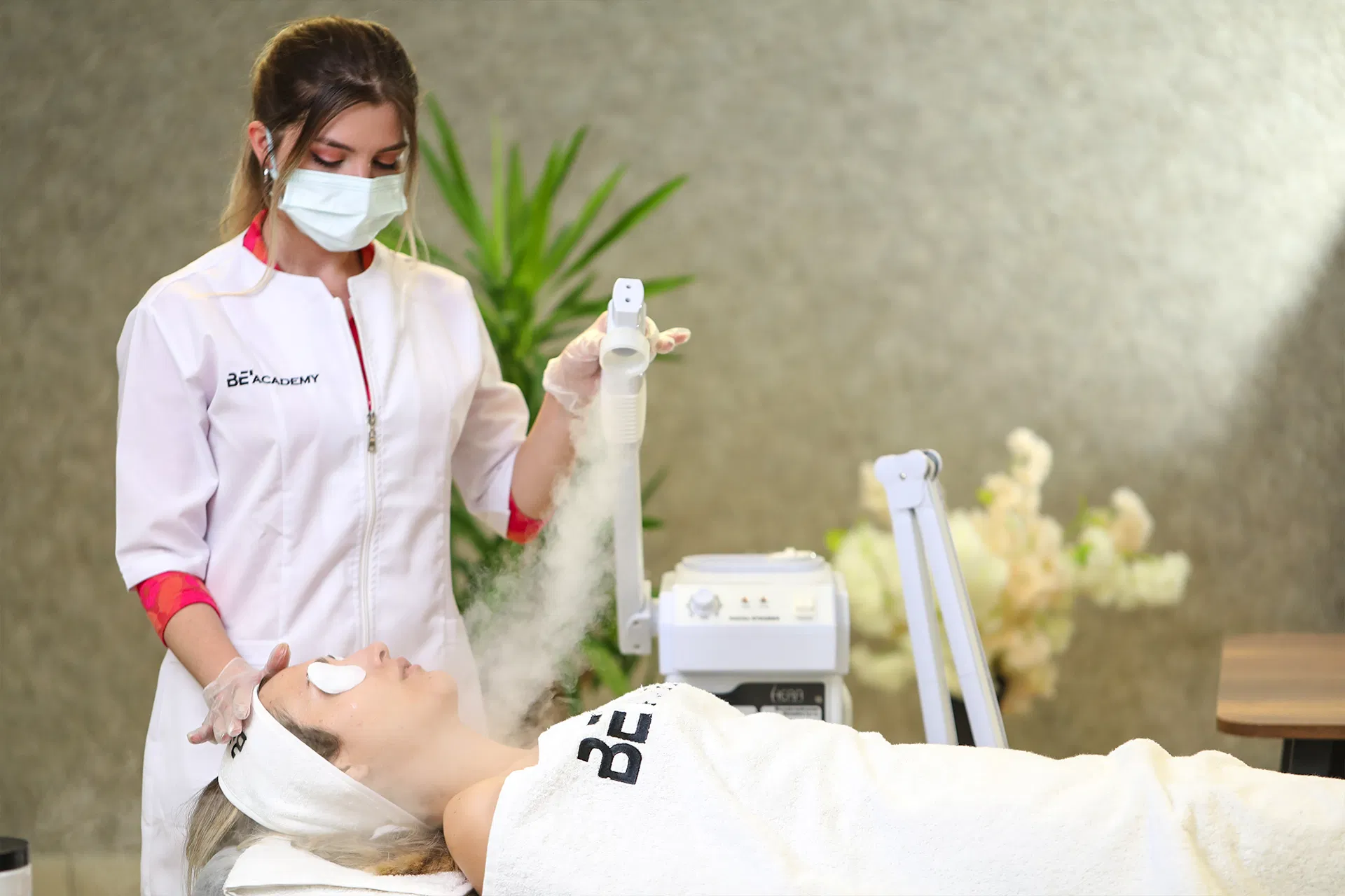 Gömeç Güzellik Uzmanı